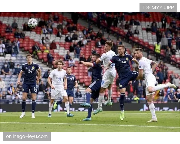 捷克希克主帅:团队精神与战术调整助球队状态回暖 捷克希克主帅:团队精神与战术调整助球队状态回暖