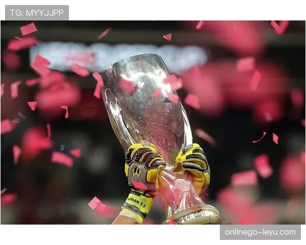 欧洲超级杯点球大战上演经典对决，决胜时刻引爆球迷狂欢