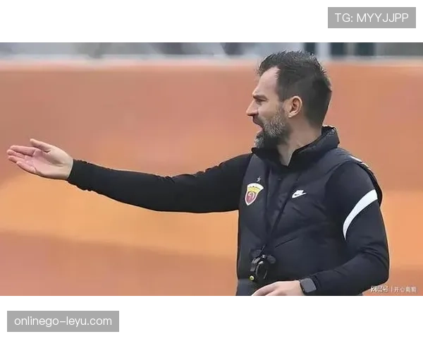 根特战术执行力再上新台阶，球员精彩表现引爆媒体热议