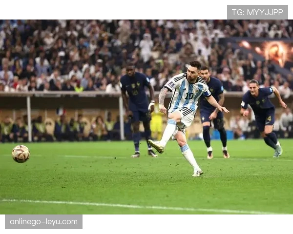 梅西巅峰阶段数据解析：关键传球与进球效率为何长期领先